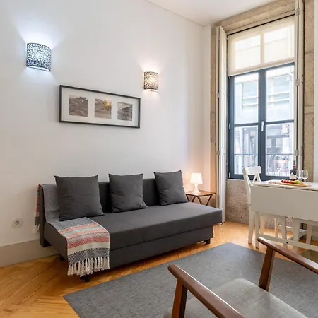 Host Wise - Colourful Cozy Flat Appartement Oporto