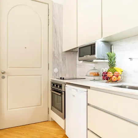 Apartmán Host Wise - Colourful Cozy Flat *